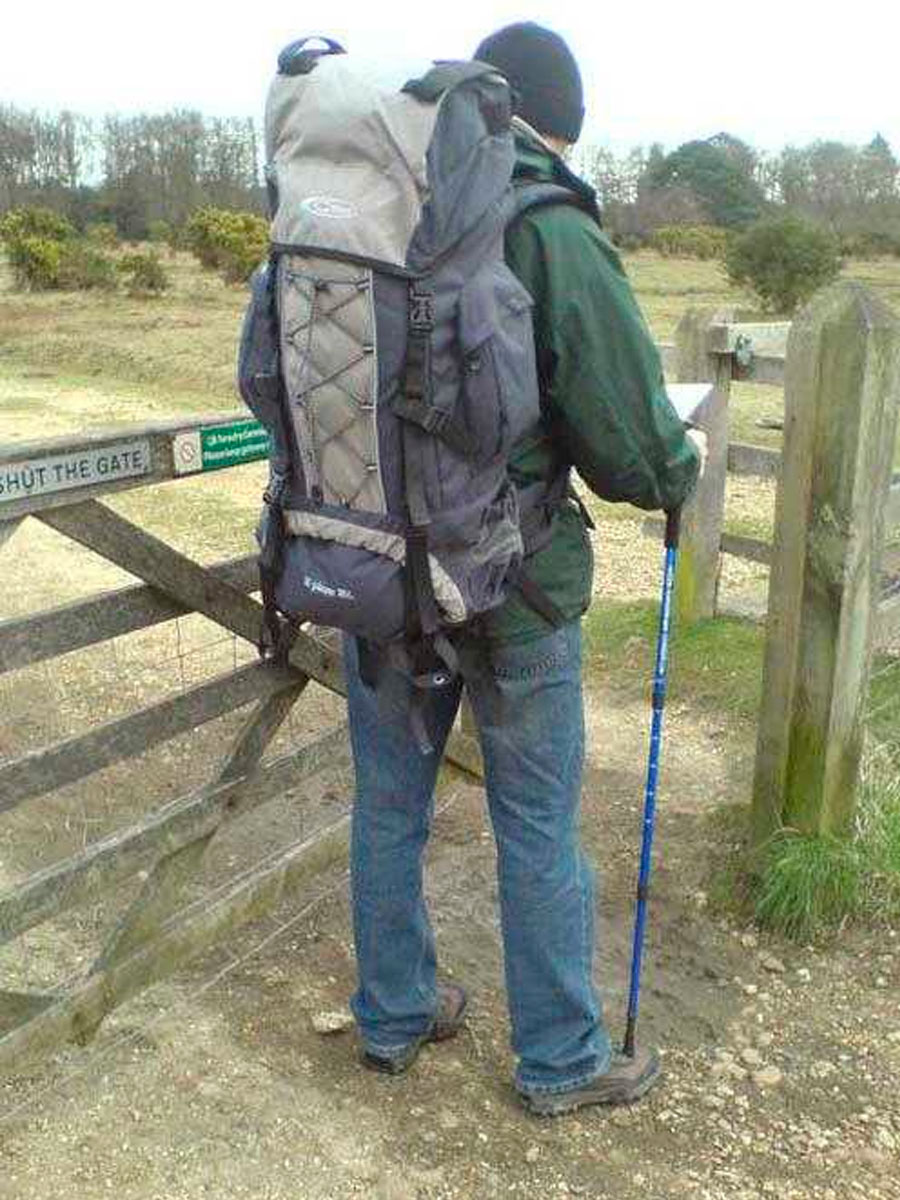 How to pack clearance a rucksack for camping