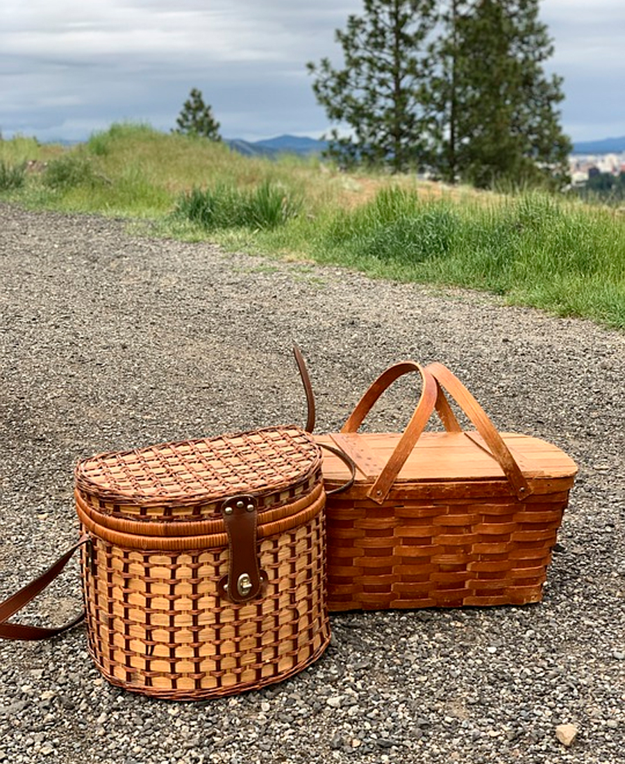 picnic baskets