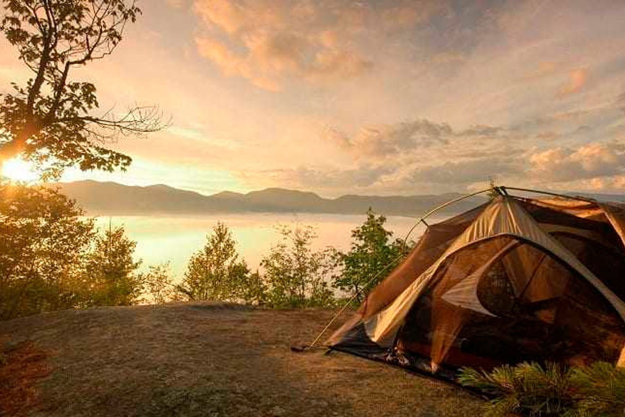 Summer camping with a tent