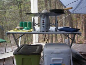 camping food hacks for makeshift camping kitchen